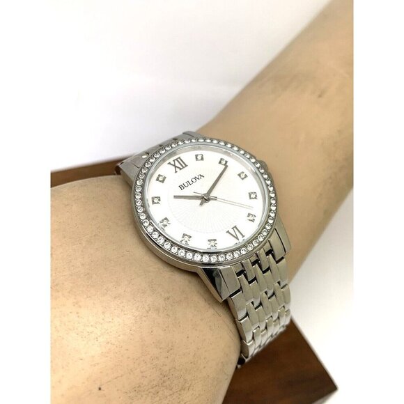 Bulova Women's Watch 96L297 Quartz Silver Dial Gemmed Stainless Steel 32mm - Picture 5 of 13